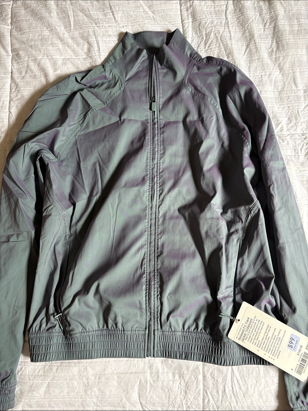 NWT Lululemon Women’s Color Shifting Lightweight Full-Zip Jacket Sz 4